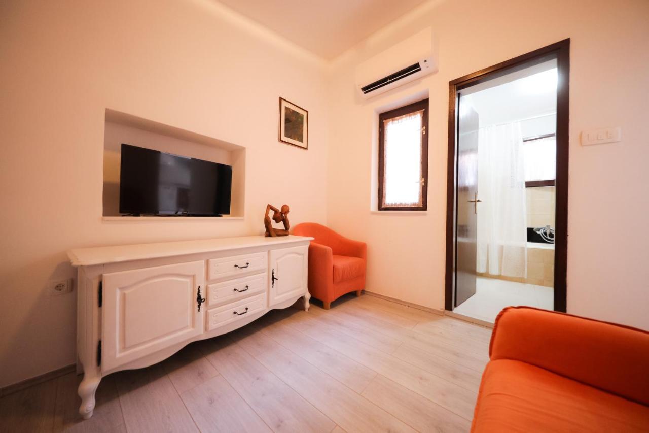 Two Bedroom Apartment In The Old Town Marija Задар Екстериор снимка