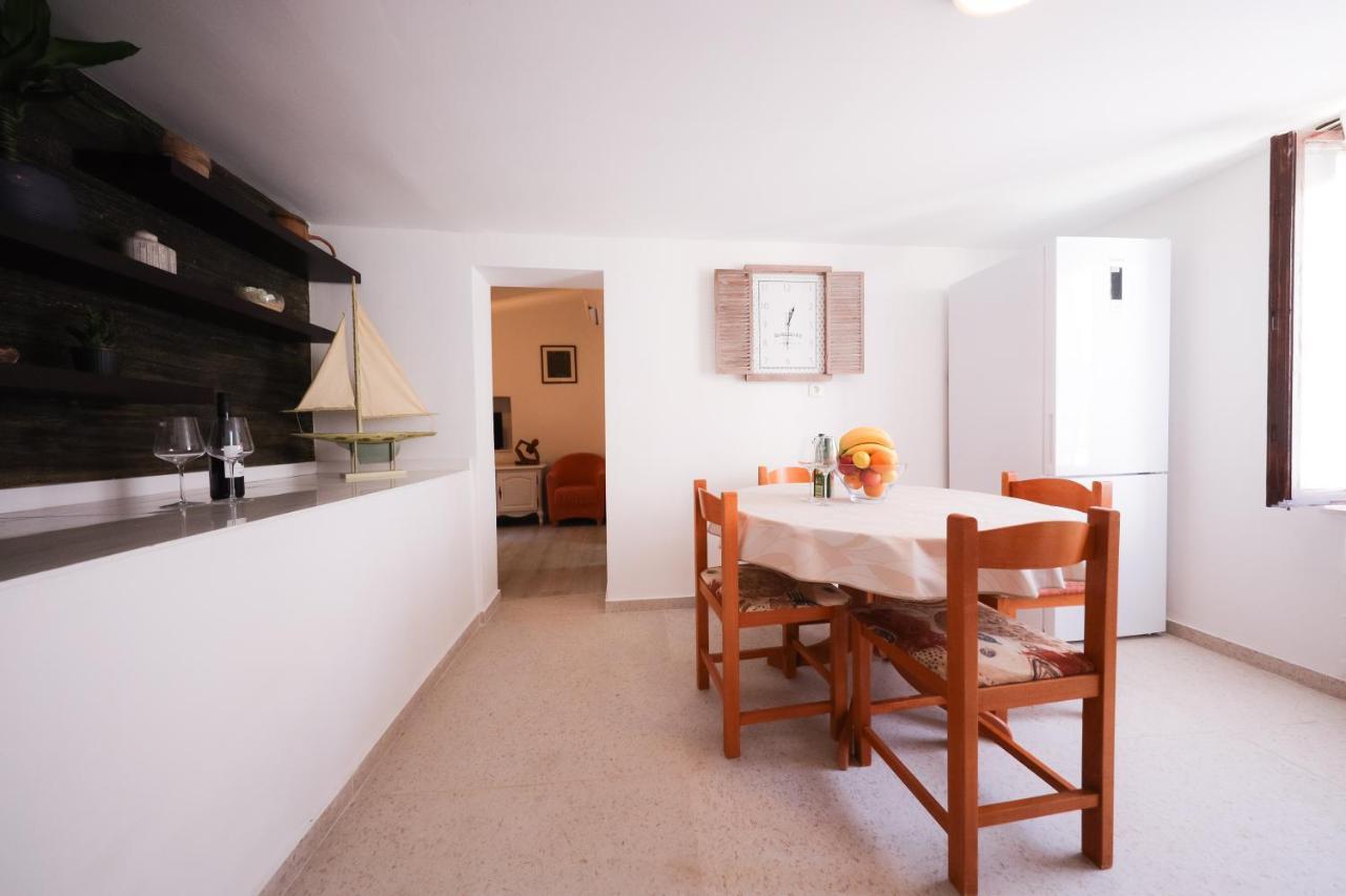 Two Bedroom Apartment In The Old Town Marija Задар Екстериор снимка