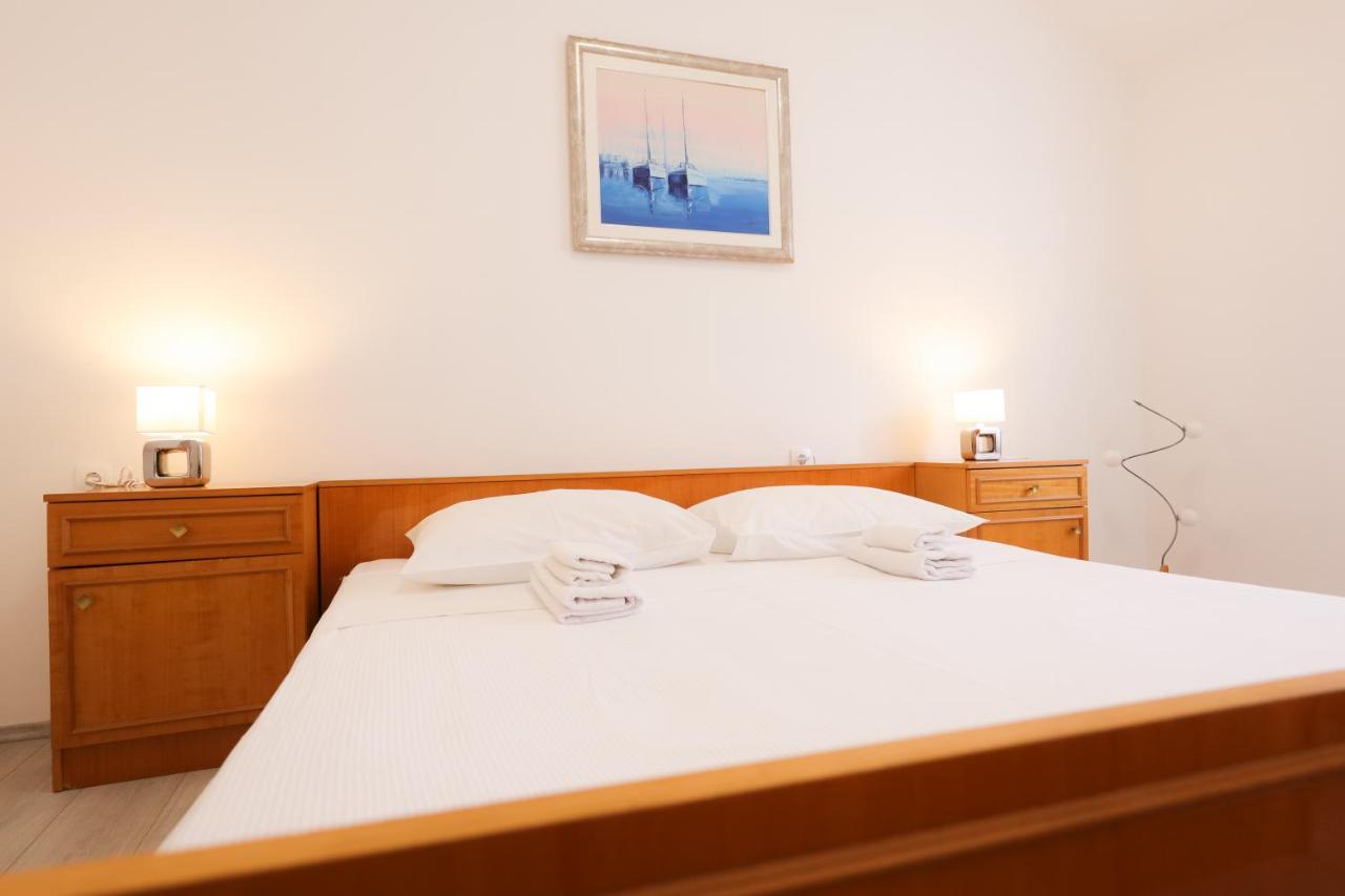 Two Bedroom Apartment In The Old Town Marija Задар Екстериор снимка